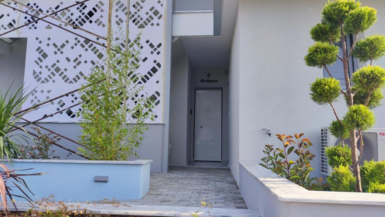 Apartmán Antigona Nikiti Exteriér fotografie